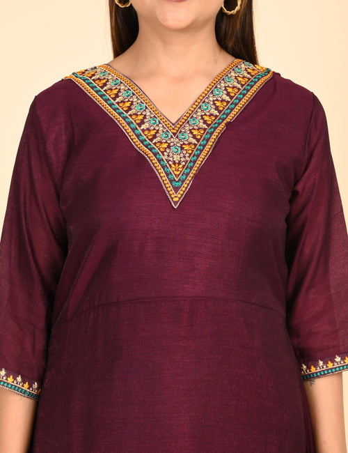 V NECK